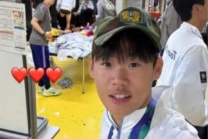 韩将赛后直言：首要目标是免除兵役，戴军帽显荣光，高呼“无需服役”