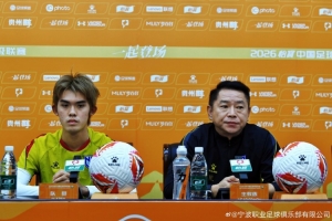 牛力助教梳理防守战术精华，全面规划赛事布局