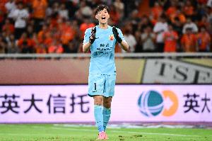 颜骏凌力保城门不失，两次关键点球对决展现神勇！