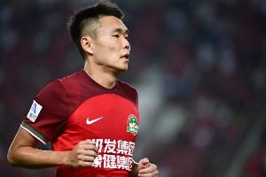 李玮锋直言：王上源非国内顶级后腰，蒯纪闻与依木兰面临激烈角逐