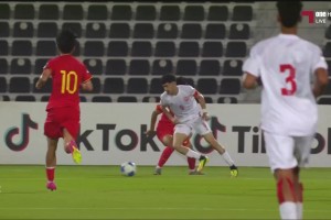 中国U16男足丢球！巴林U17反击破门，门将江宇涵扑救失误！